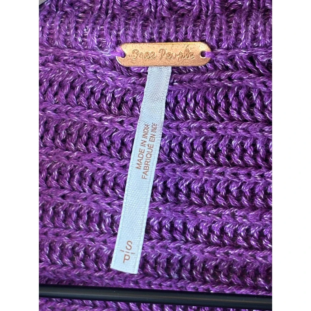 Free People Sweater Purple Women Small Ribbed V-Neck Oversized Raw Edge Boho